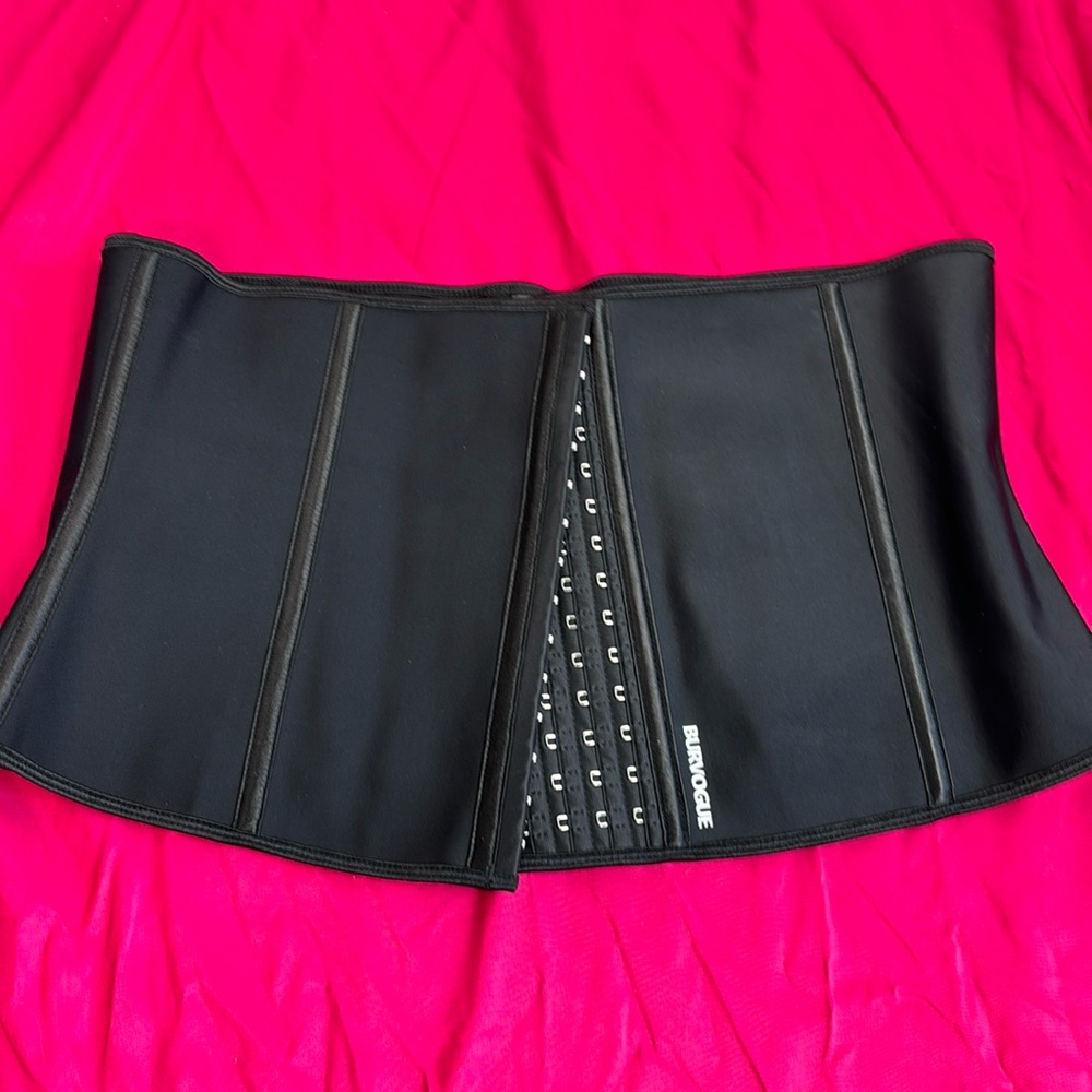 Burvogue Plus Size Latex Underbust Body Shaper Waist Training Corset 2X